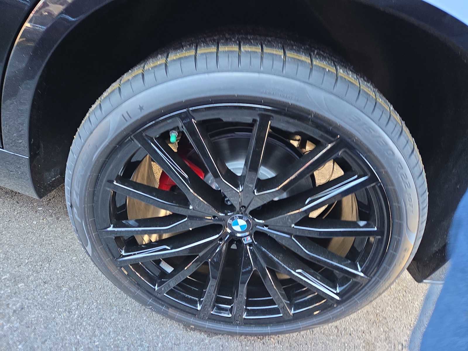 New 2026 BMW X5 xDrive40i w/ M Sport Package image 7