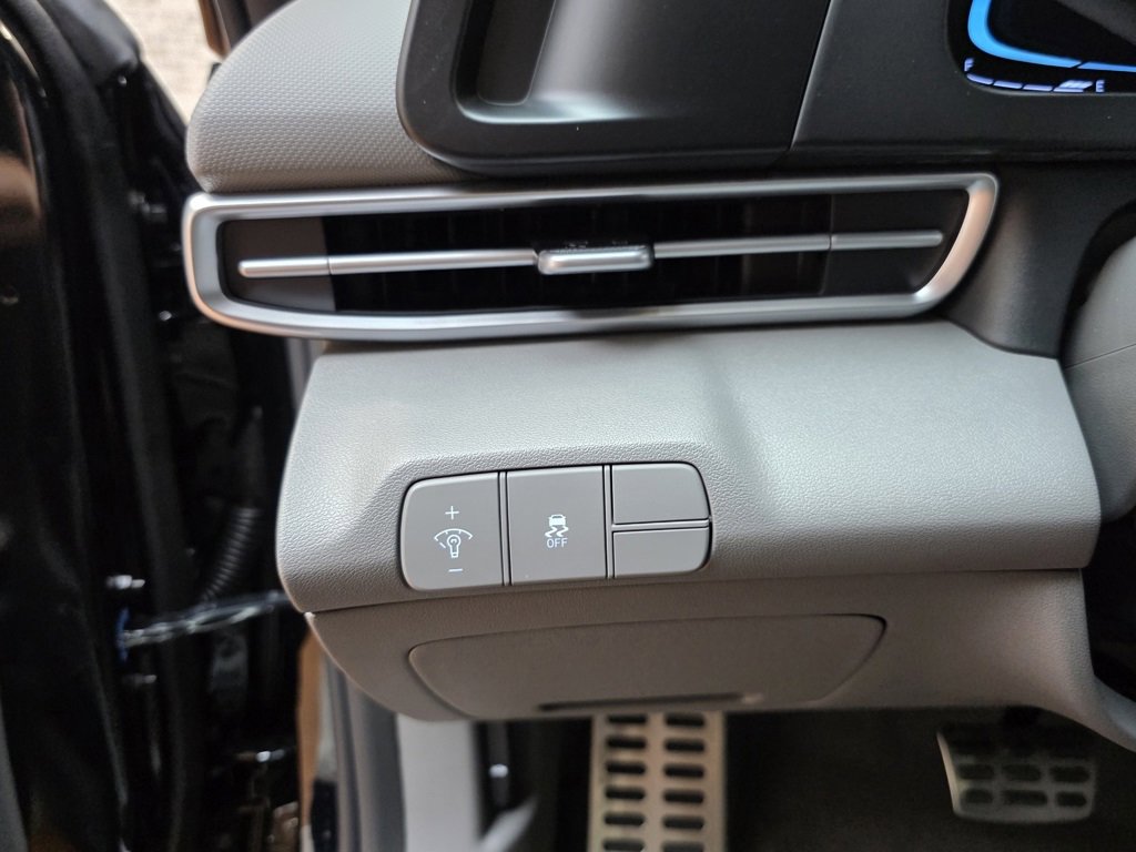 New 2026 Hyundai Elantra SEL Sport image 24