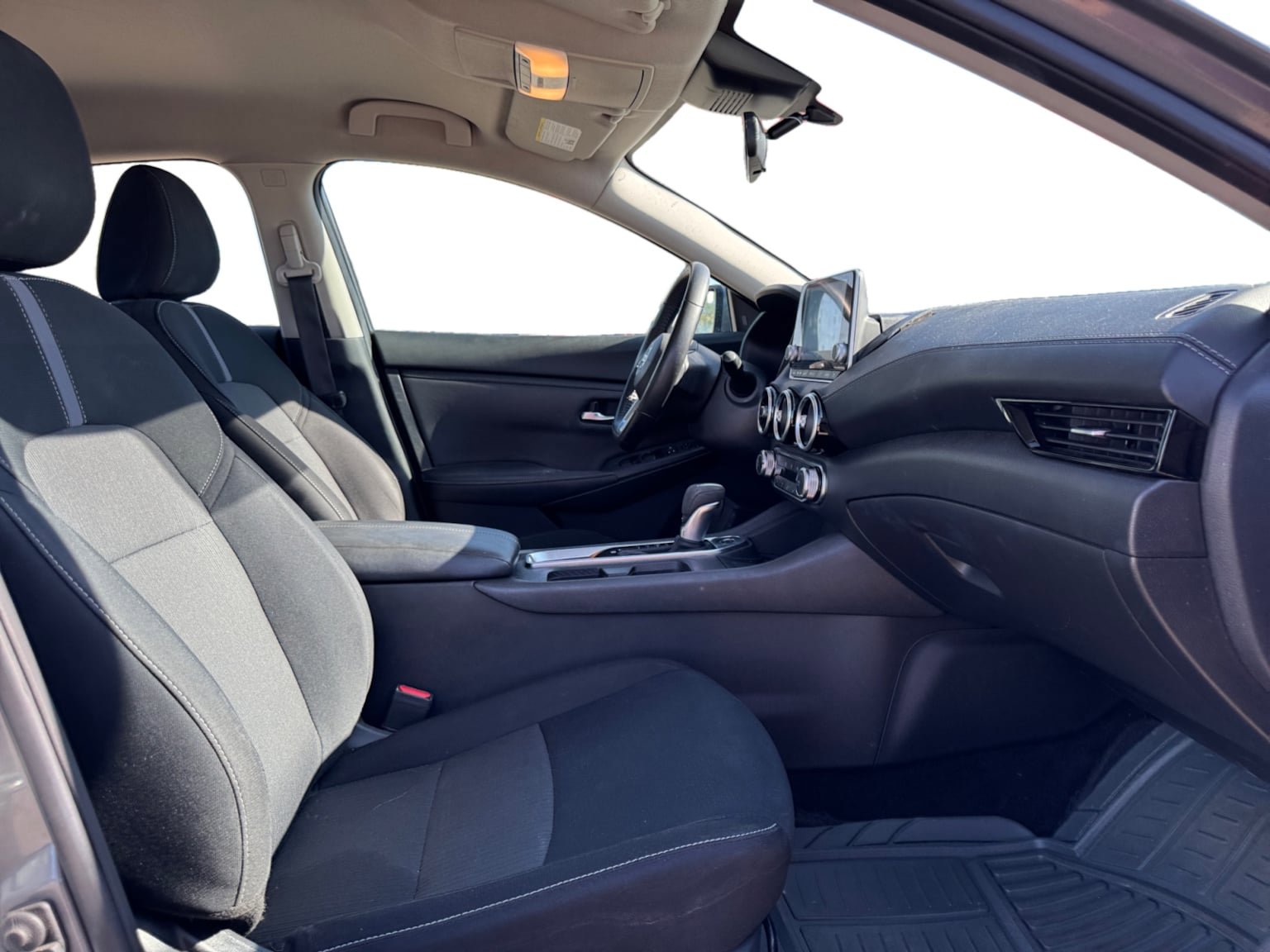 Used 2022 Nissan Sentra SV FWD image 17