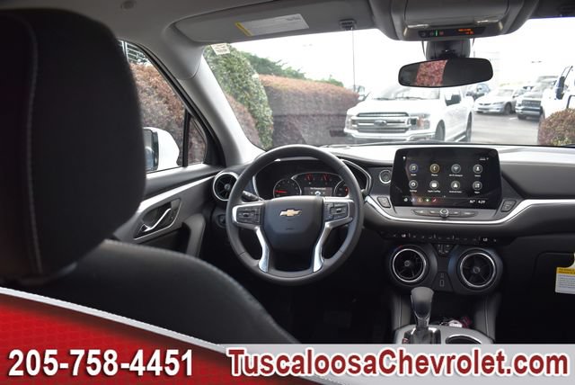 New 2026 Chevrolet Blazer LT w/ LPO, Floor Liner Package FWD image 18