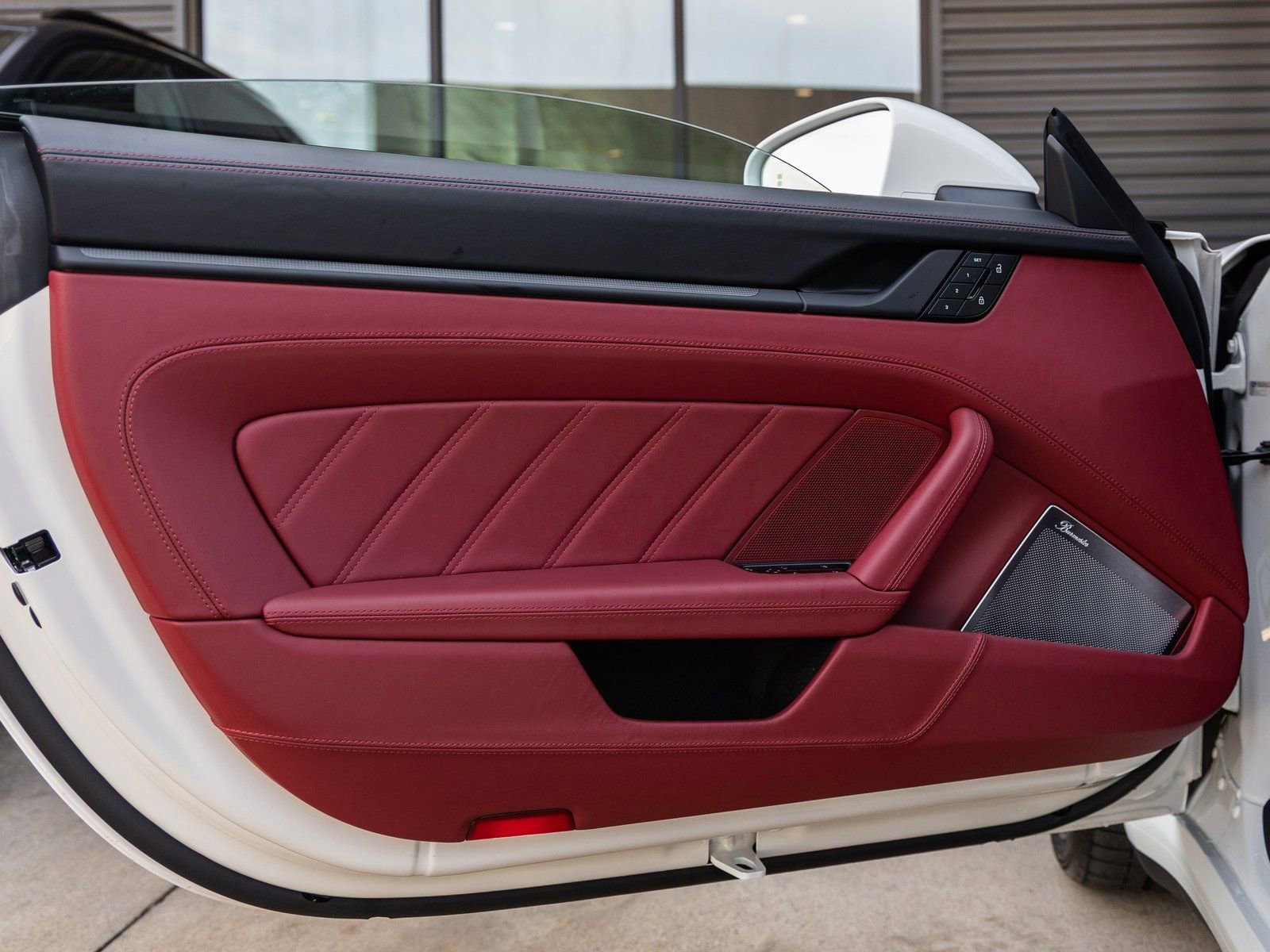 Certified 2026 Porsche 911 Targa 4 GTS image 28