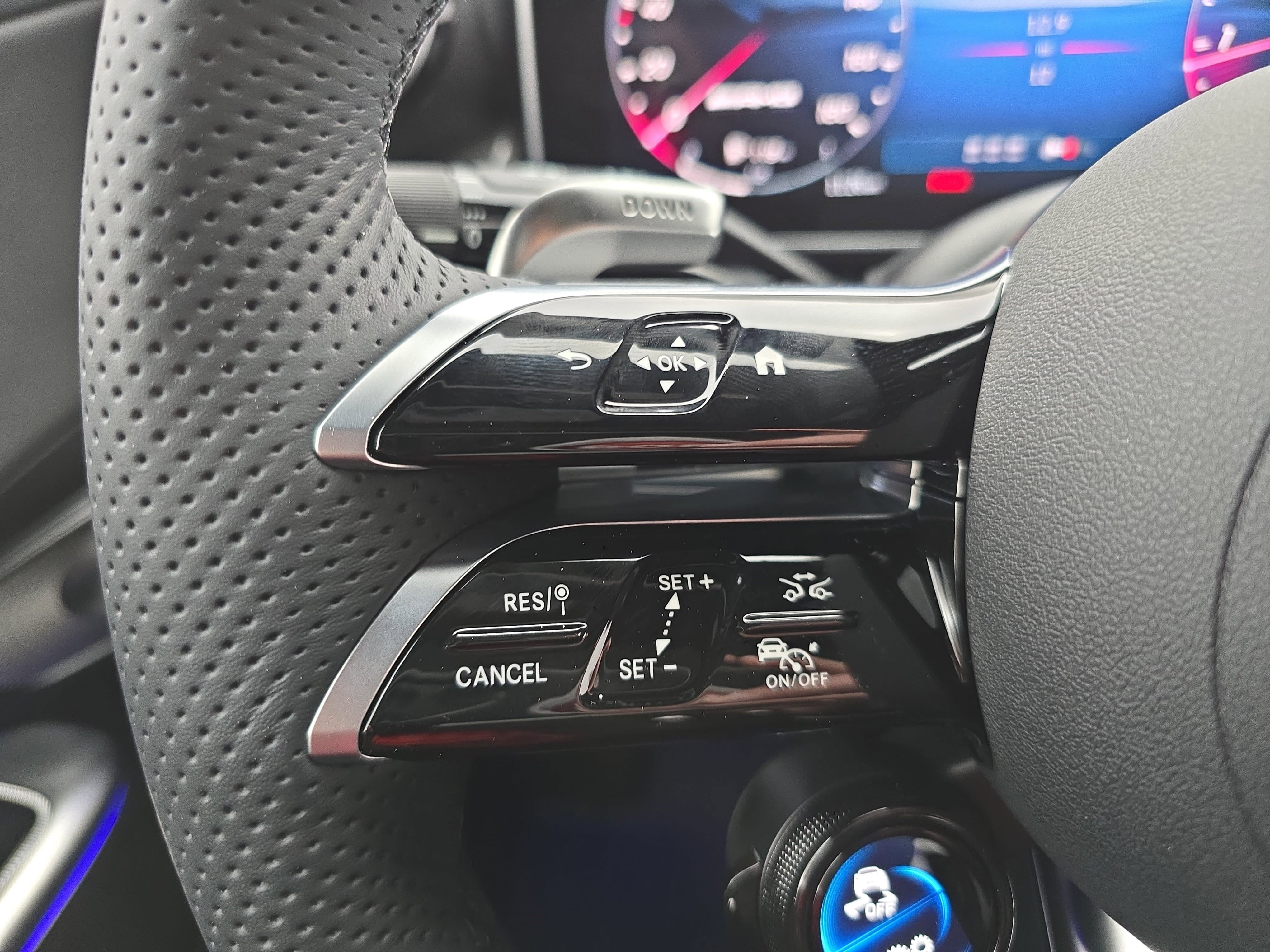 New 2026 Mercedes-Benz GLC 43 AMG 4MATIC Coupe image 17