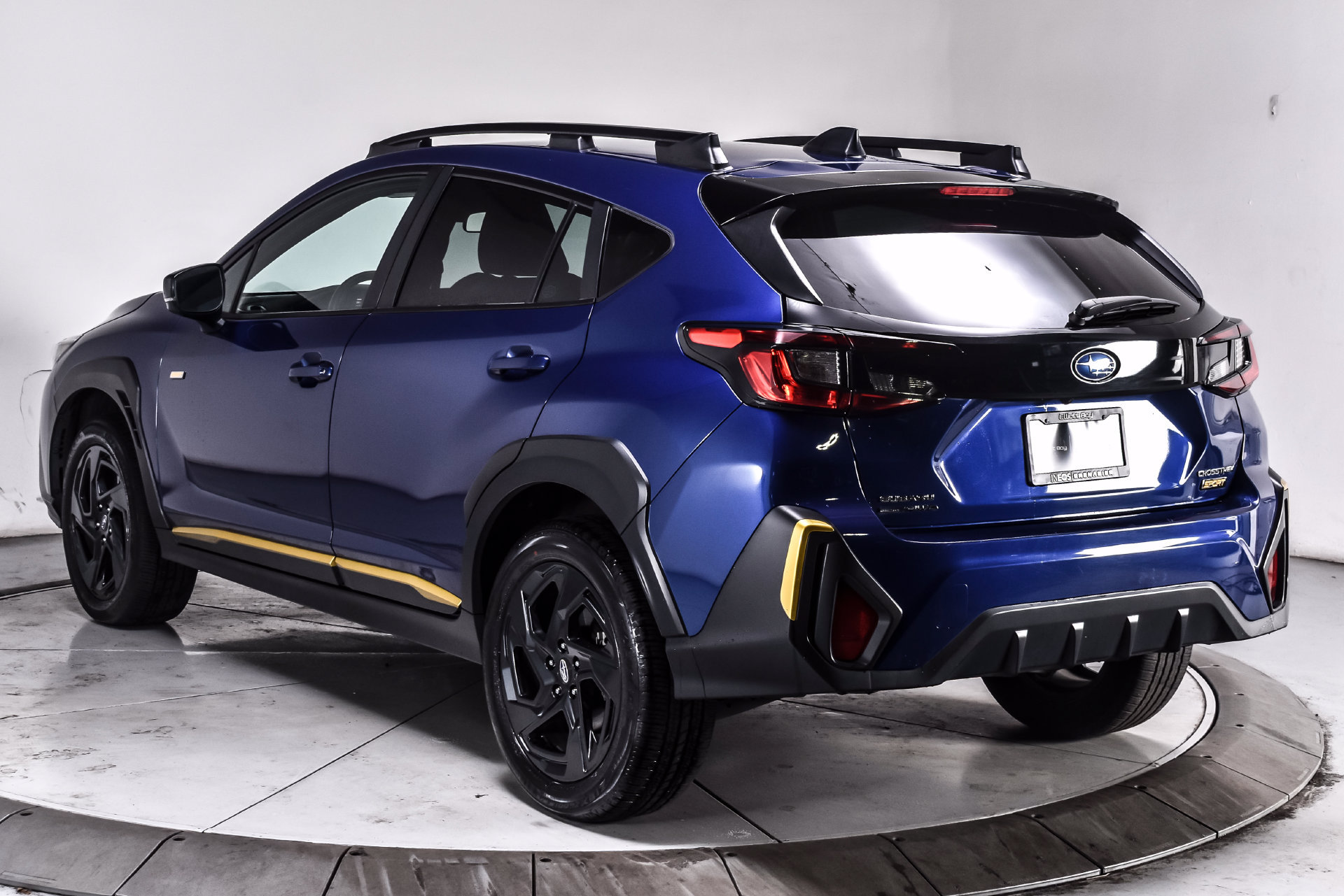 Used 2024 Subaru Crosstrek 2.5i Sport AWD/4WD image 4