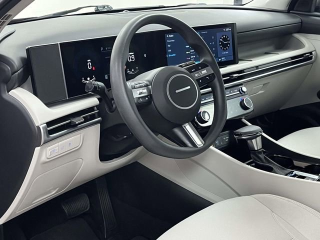Certified 2025 Hyundai Tucson SEL image 12