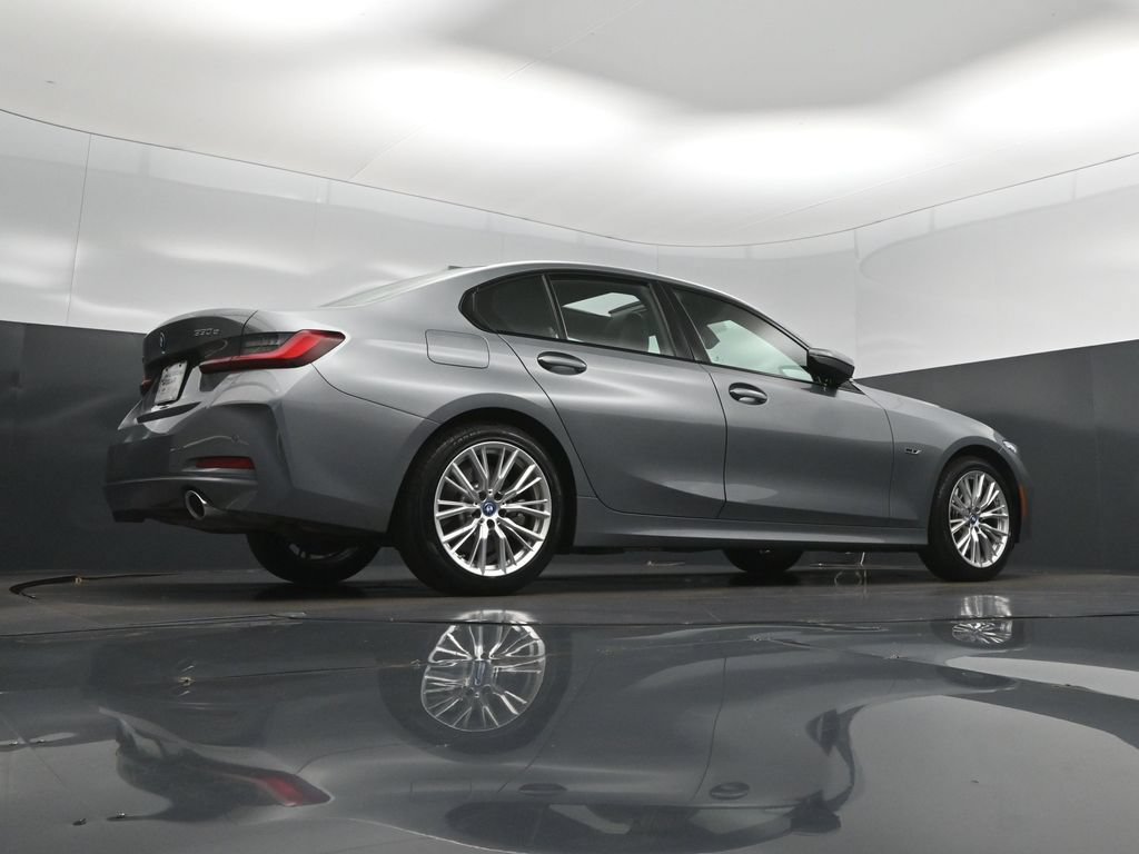 Certified 2023 BMW 330e xDrive AWD/4WD image 42