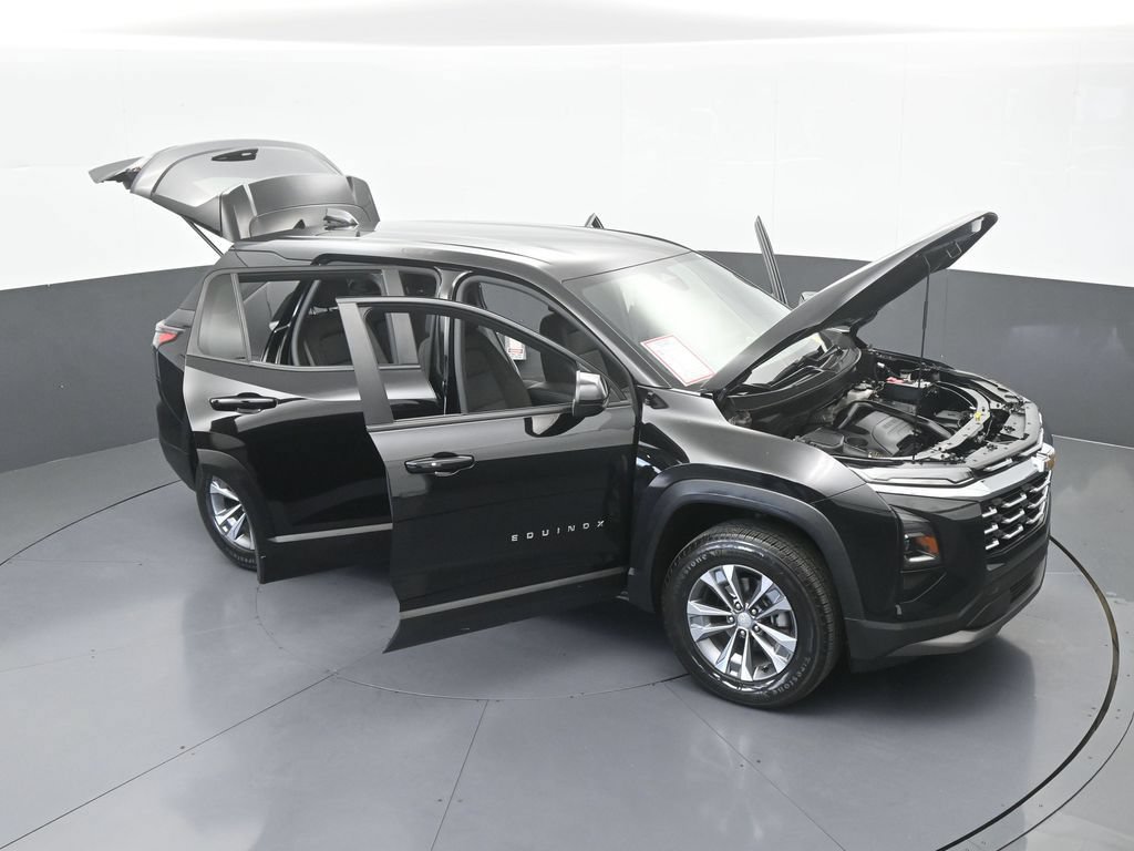 Used 2025 Chevrolet Equinox LT FWD image 69