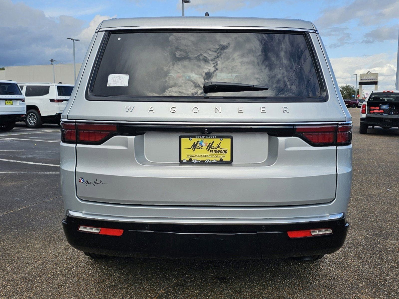 New 2024 Jeep Wagoneer 2WD w/ Convenience Group I image 4