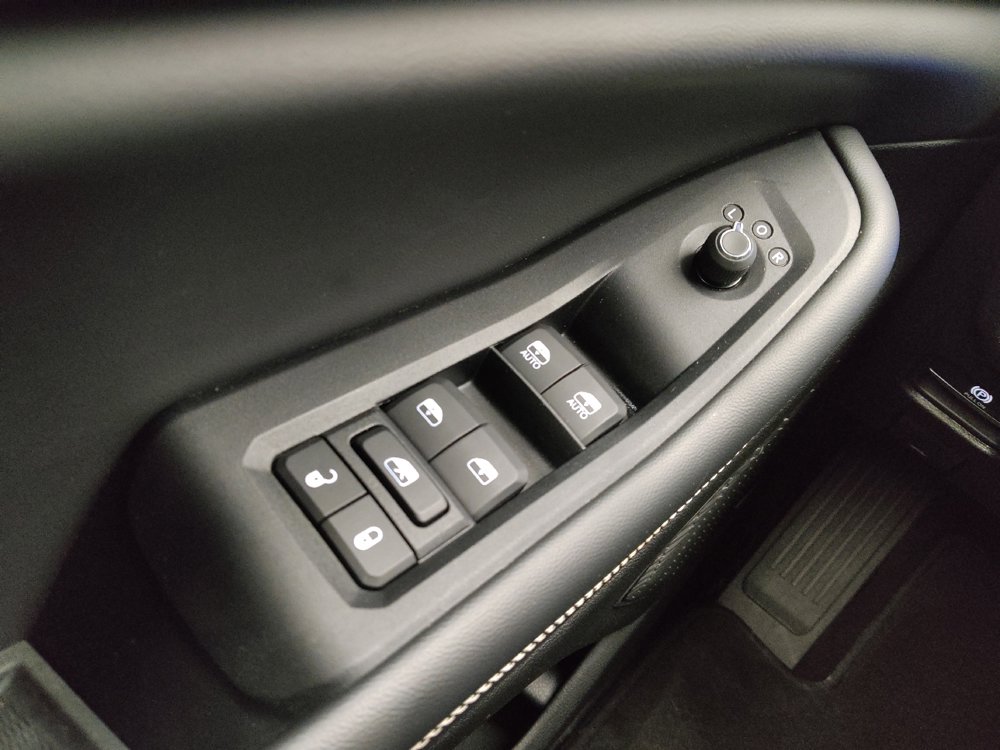 Used 2022 Jeep Grand Cherokee Limited 4xe image 27