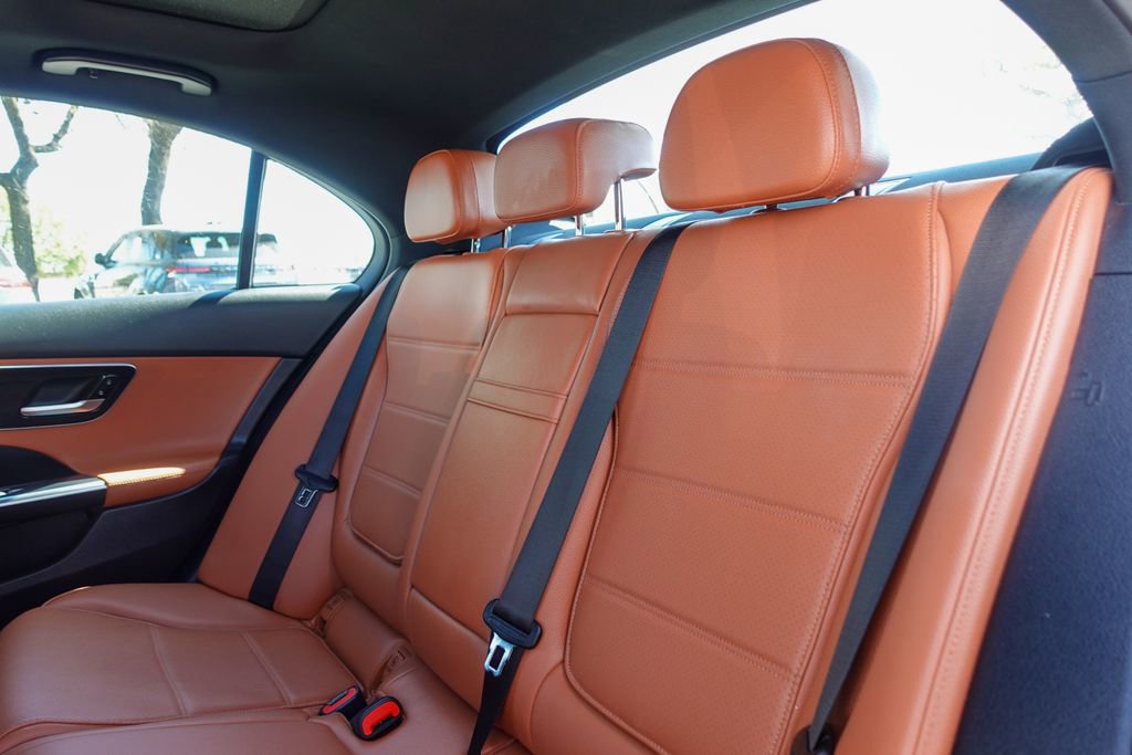 Used 2025 Mercedes-Benz C 300 4MATIC Sedan image 23