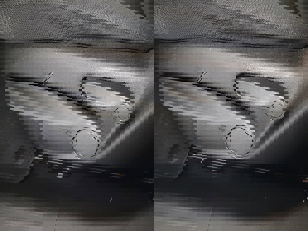 Used 2021 Jeep Renegade Sport image 16