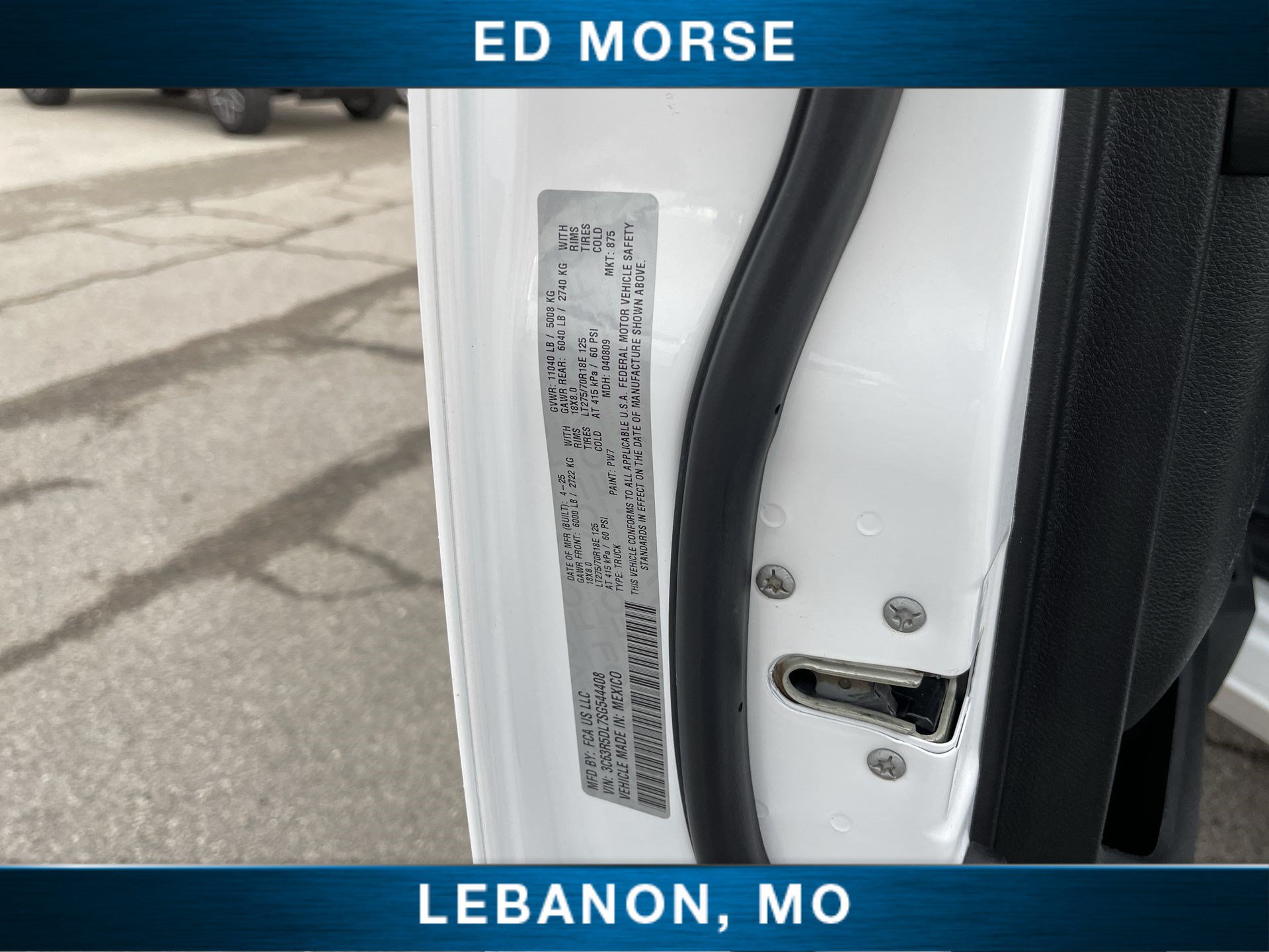 Used 2025 RAM 2500 Big Horn AWD/4WD image 32
