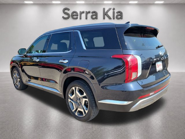 Used 2024 Hyundai Palisade Limited FWD image 3