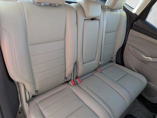 Used 2016 Ford C-MAX Energi SEL image 17