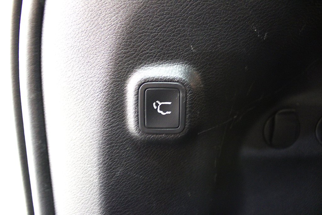 Certified 2021 Jeep Cherokee Limited AWD/4WD image 35