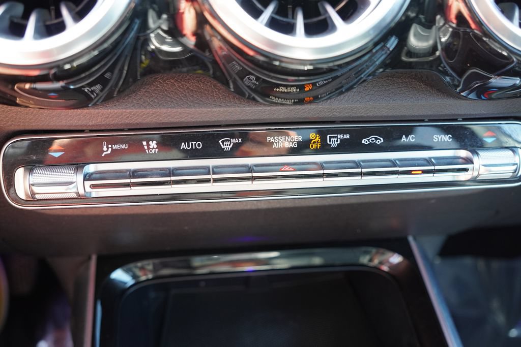 Used 2022 Mercedes-Benz GLB 250 4MATIC image 28