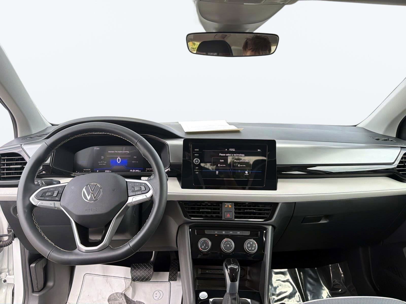 Certified 2025 Volkswagen Taos S image 15
