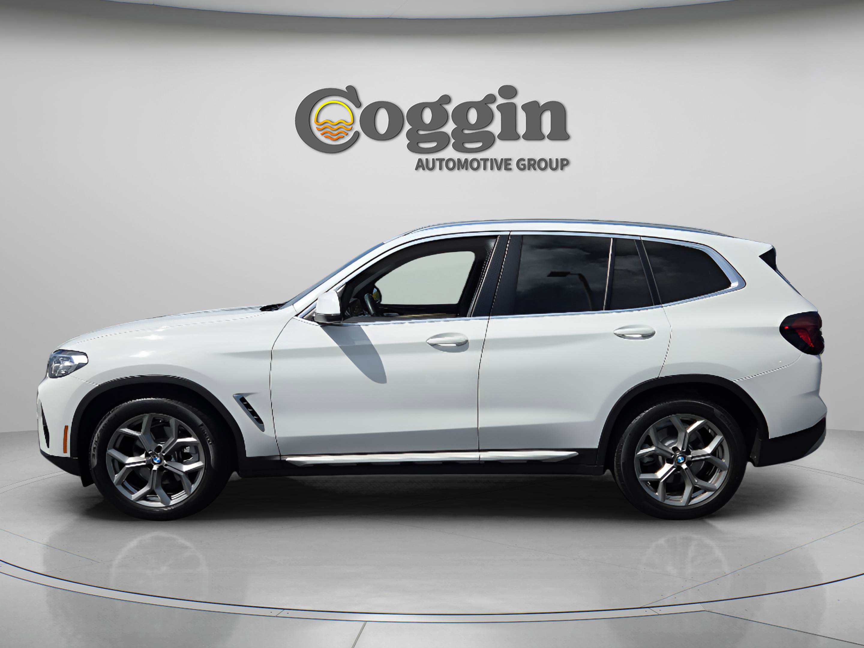 Certified 2024 BMW X3 sDrive30i w/ Convenience Package image 2