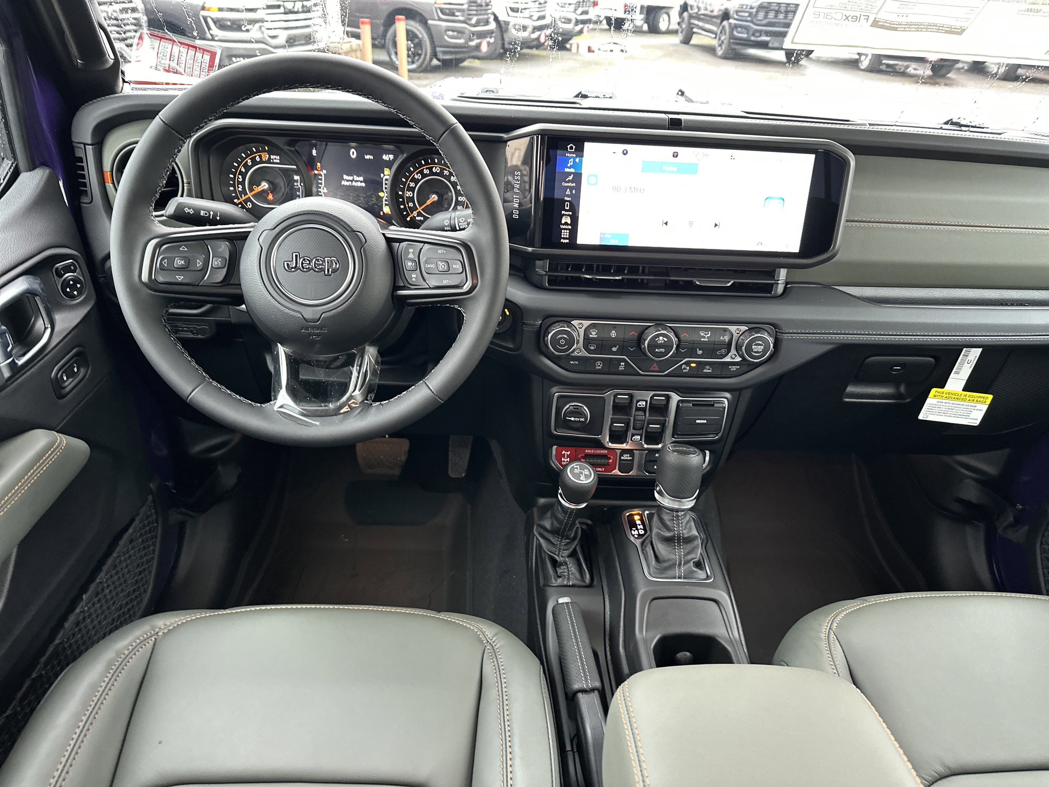 New 2026 Jeep Gladiator Mojave image 12