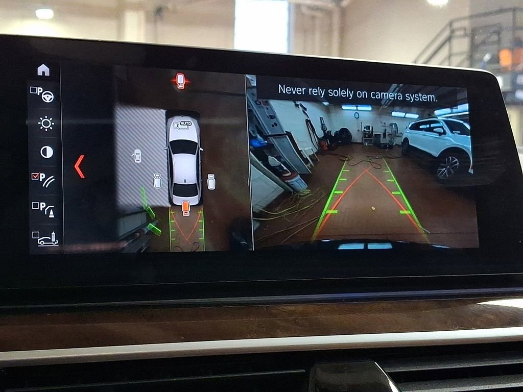 Used 2018 BMW 530i xDrive image 14