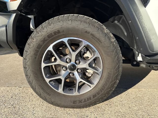 Used 2024 Jeep Wrangler Sport S image 25