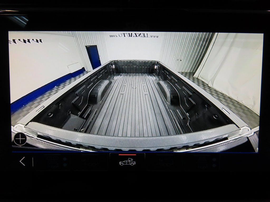 Used 2025 GMC Sierra 2500 AT4 w/ AT4 Premium Plus Package image 22