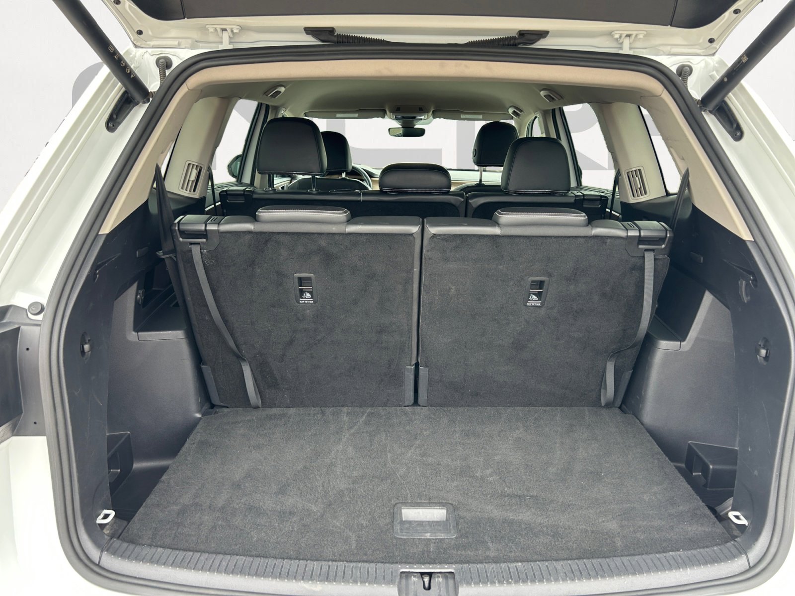 Used 2024 Volkswagen Atlas SE FWD image 12