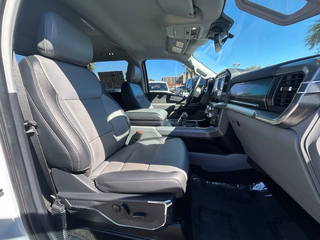 Used 2022 Ford F150 Lariat image 23