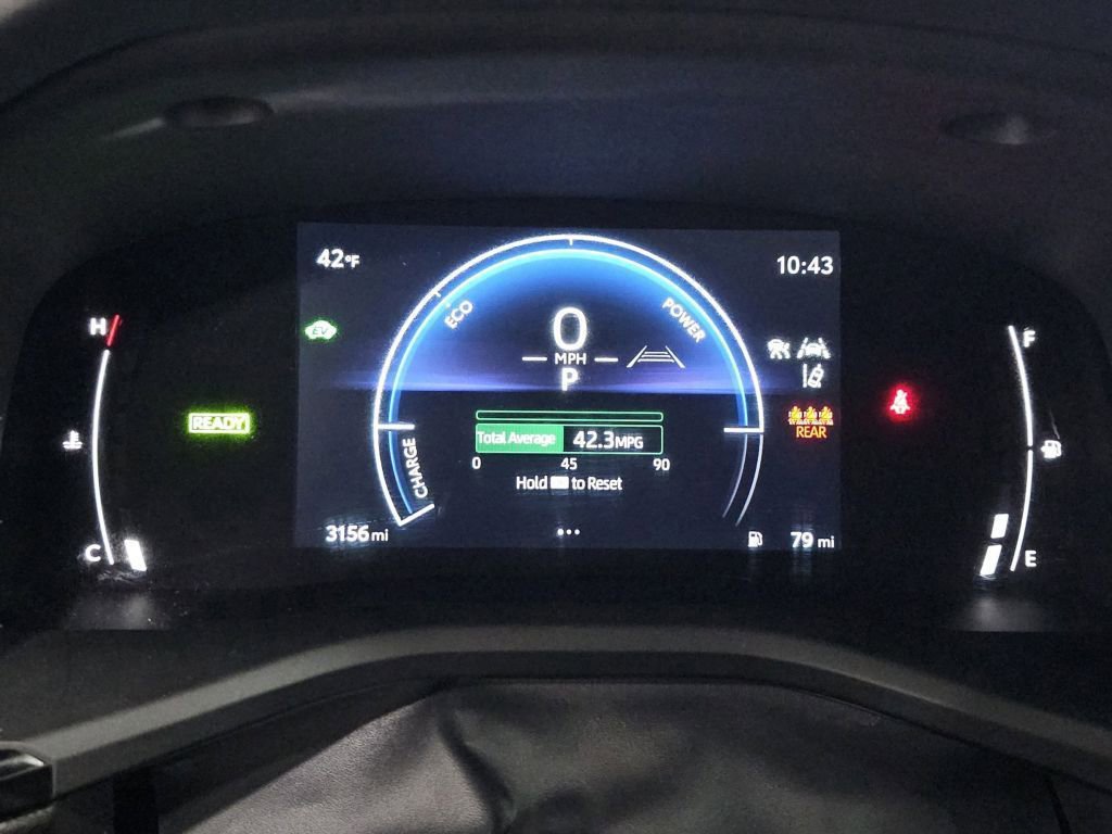 Used 2025 Toyota Camry LE FWD image 29