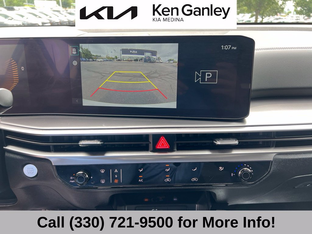 Certified 2026 Kia Sorento LX FWD image 36