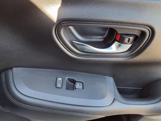 Used 2024 Honda HR-V LX image 27