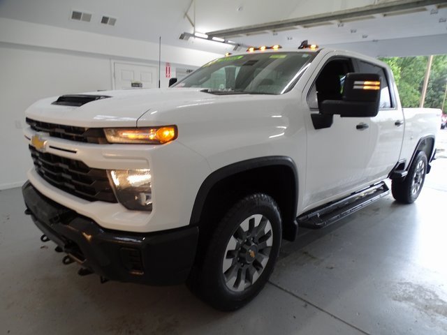 Certified 2025 Chevrolet Silverado 2500 Custom w/ Custom Convenience Package image 13