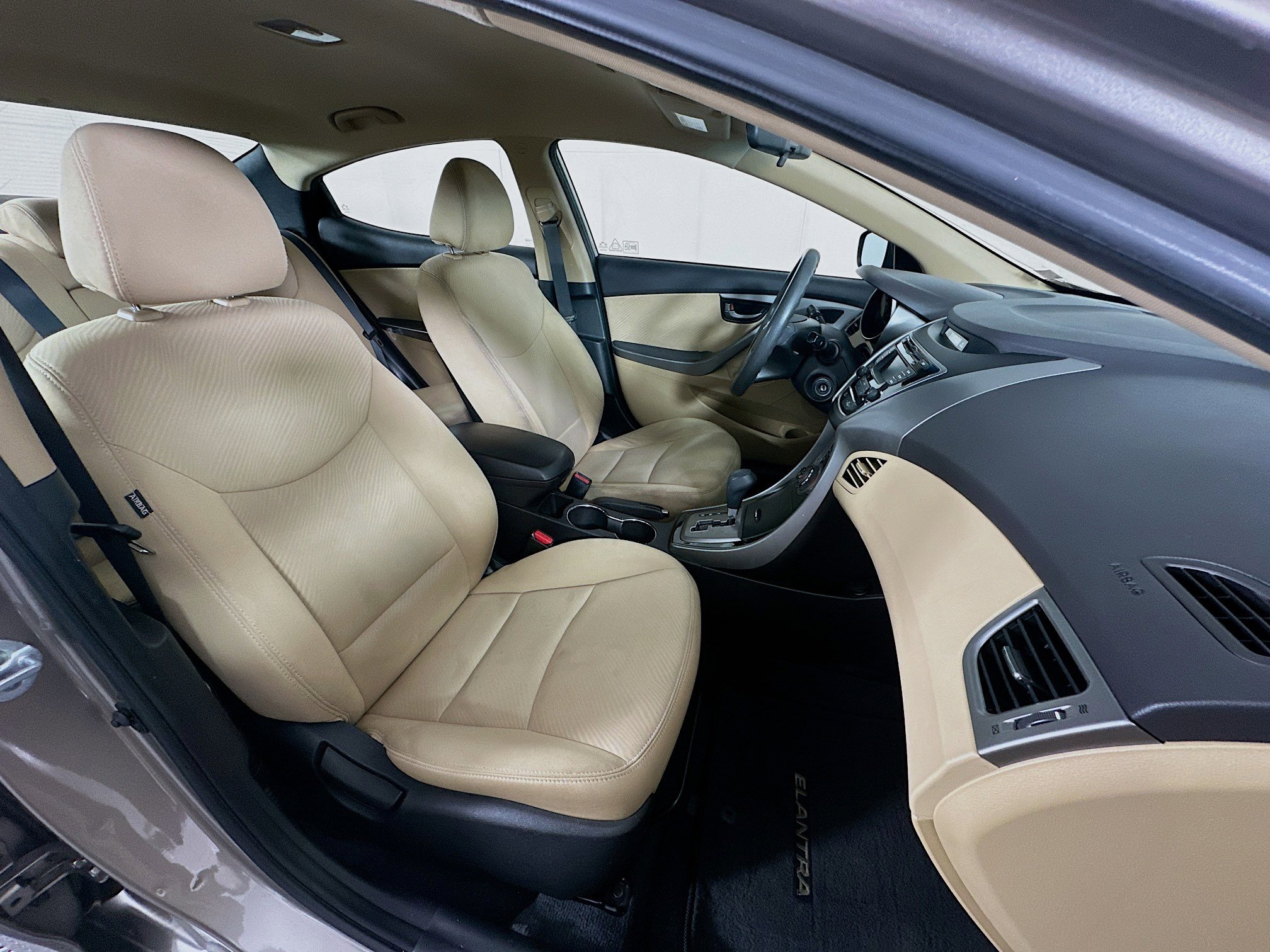 Used 2013 Hyundai Elantra GLS w/ Preferred Pkg FWD image 28