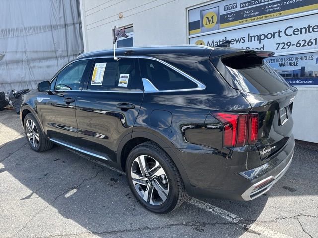 Certified 2023 Kia Sorento EX AWD/4WD image 3