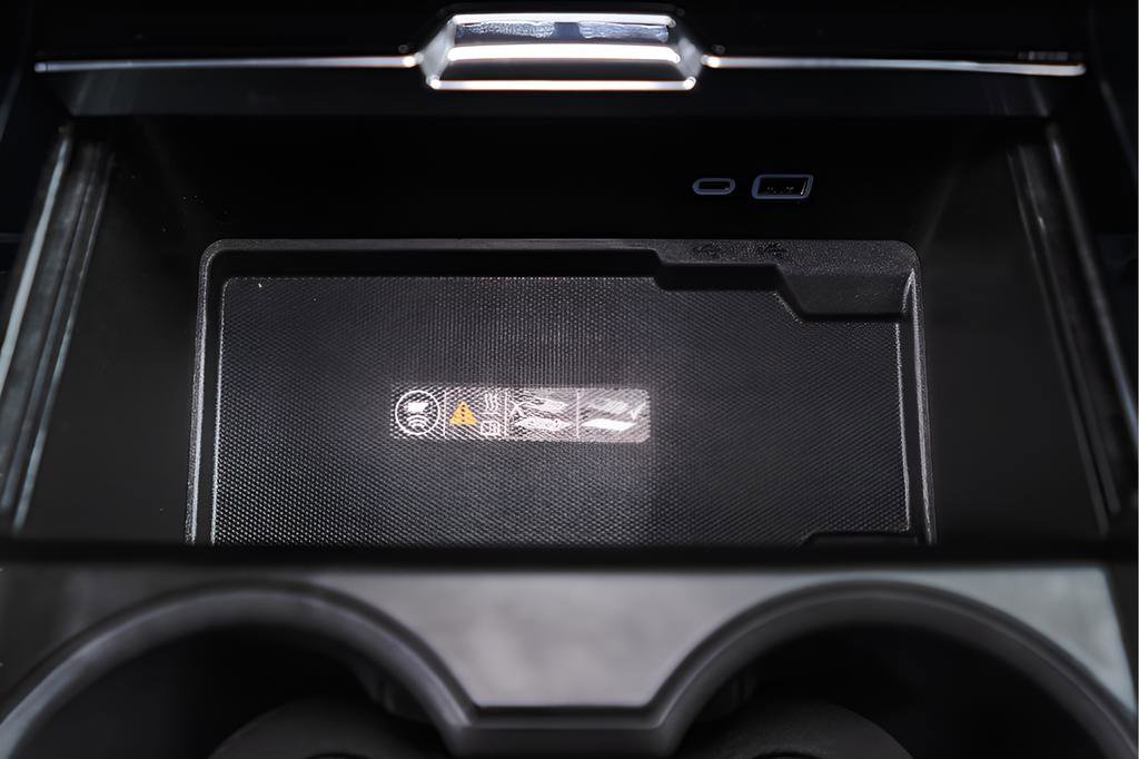 Used 2025 GMC Yukon Denali image 17