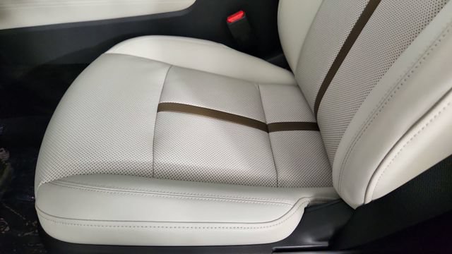 New 2026 MAZDA CX-90 Plug-In Hybrid w/ Premium Plus AWD/4WD image 13