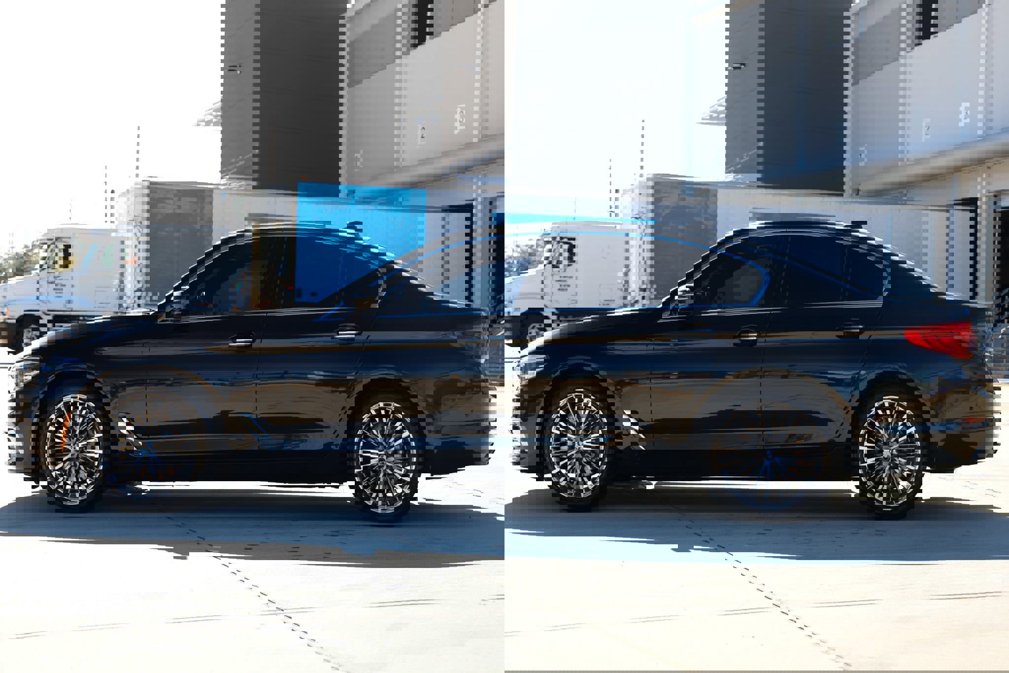 Used 2017 BMW 540i image 8