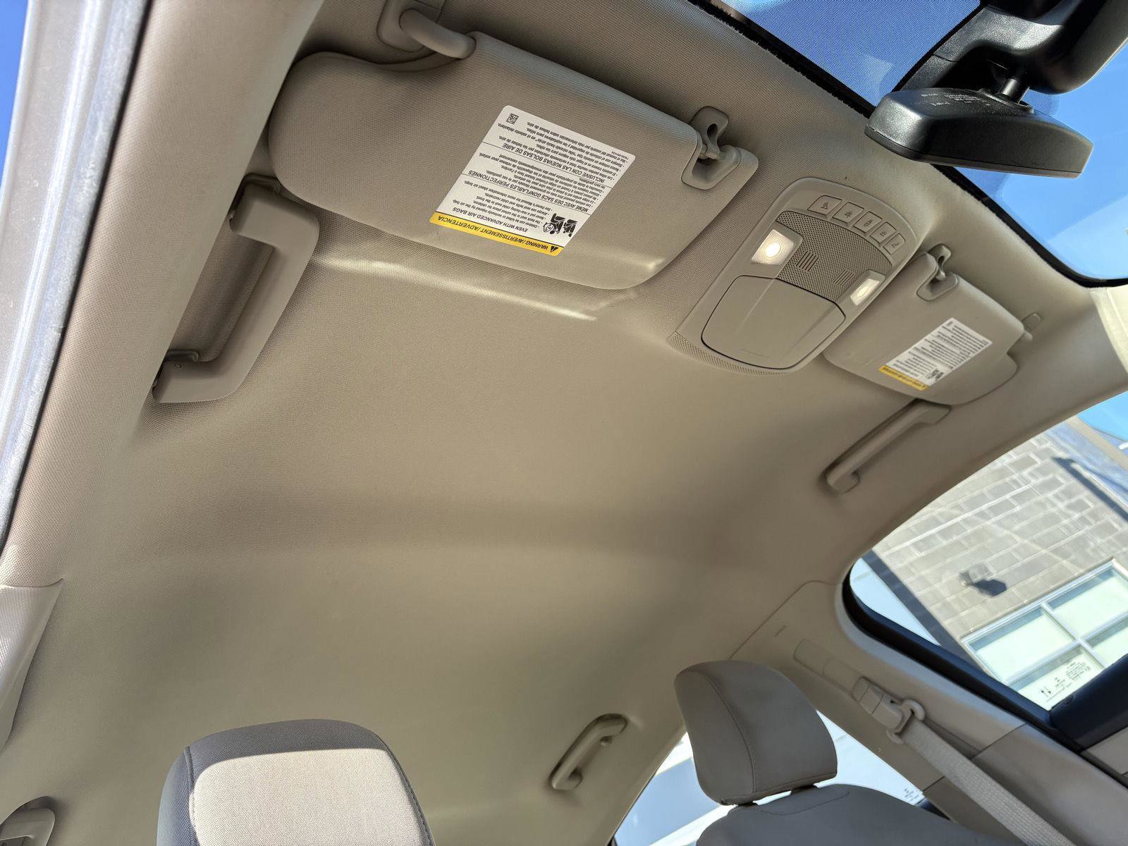 Used 2020 Ford Fusion SE image 23