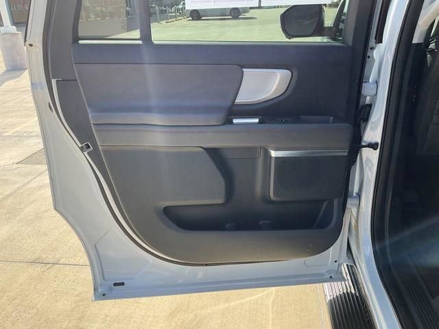 Used 2025 Ford Expedition Max Active image 25