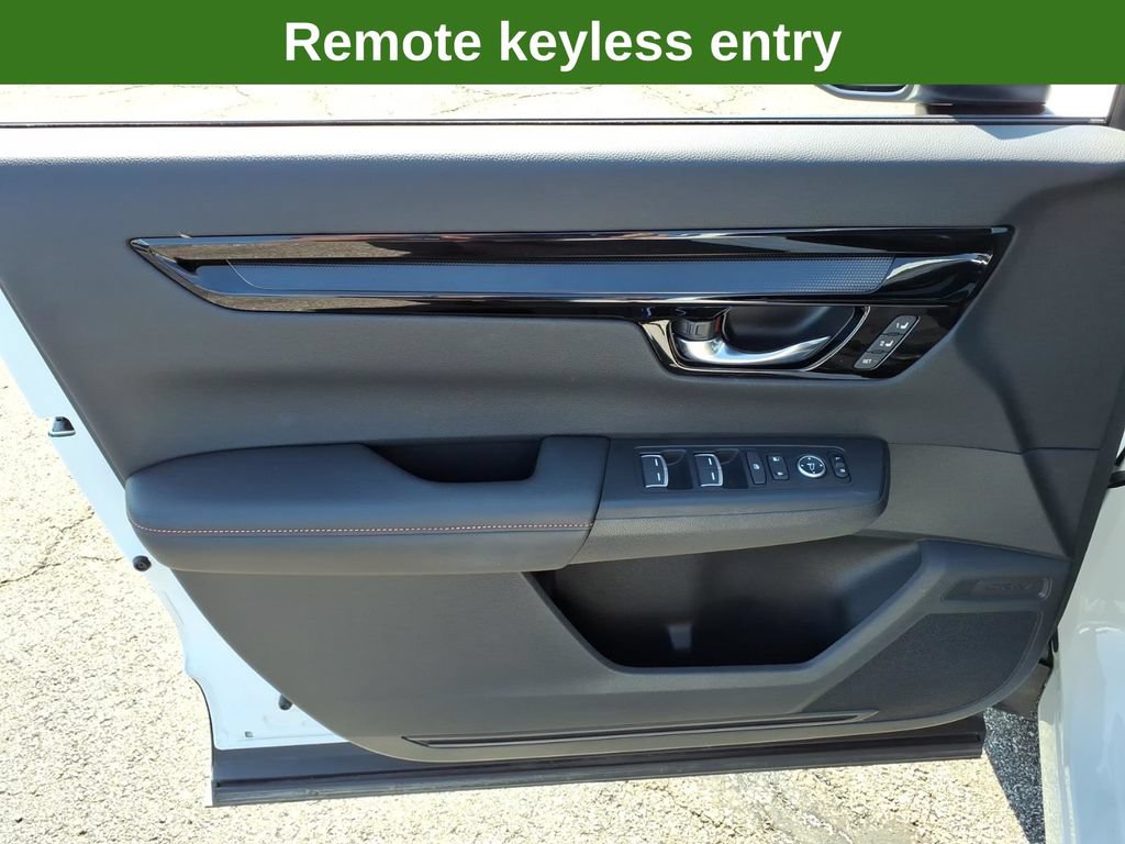 Used 2025 Honda CR-V Sport Touring image 27