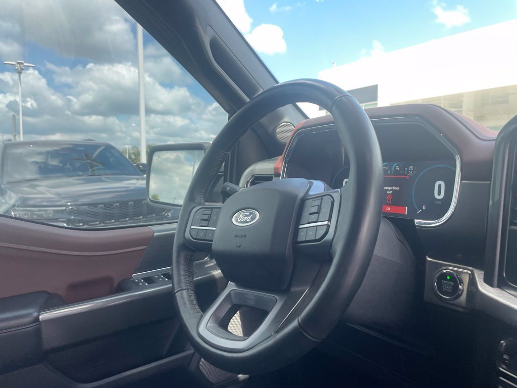 Used 2023 Ford F150 Lariat AWD/4WD image 28
