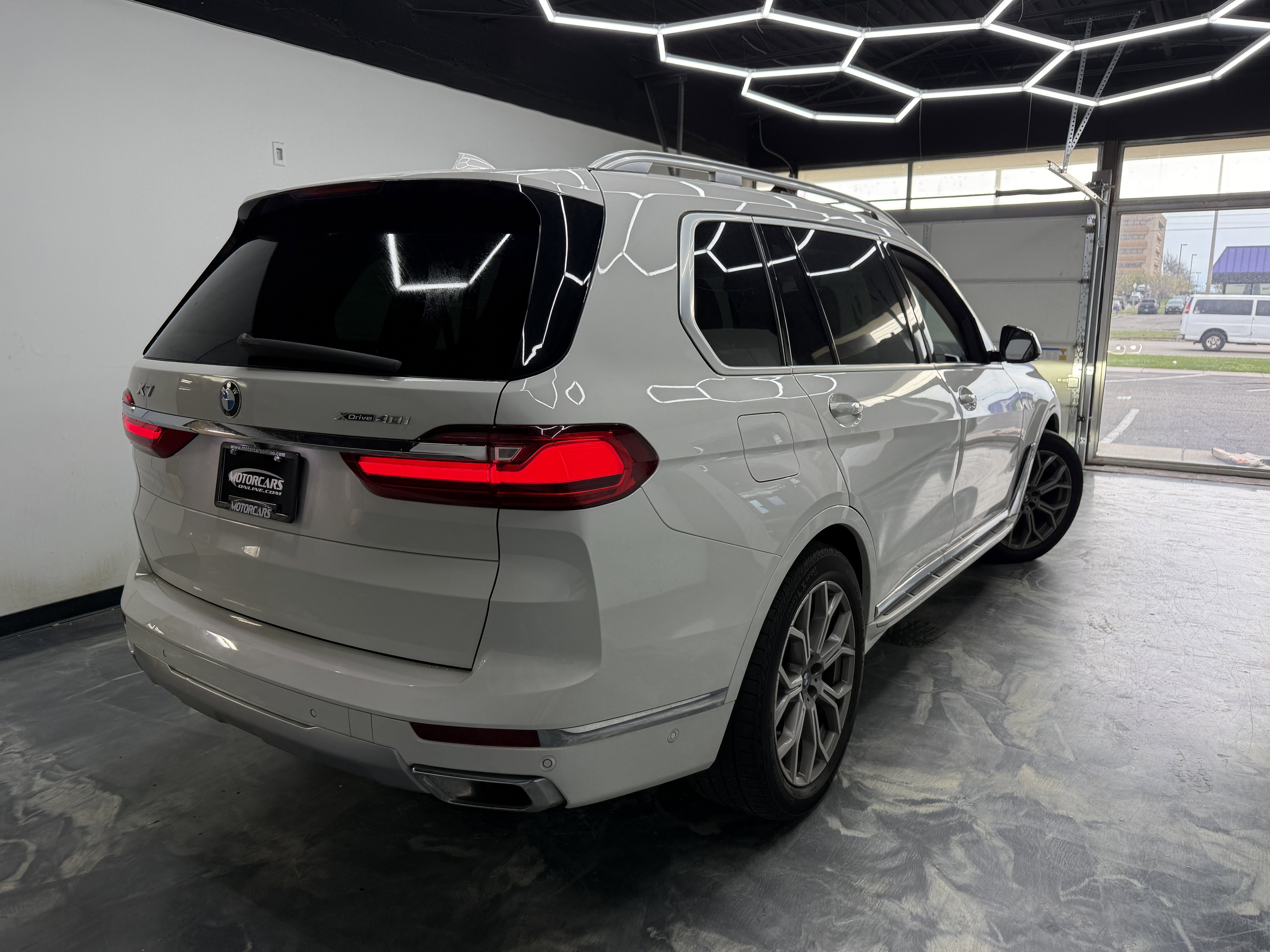 Used 2020 BMW X7 xDrive40i w/ Premium Package image 5