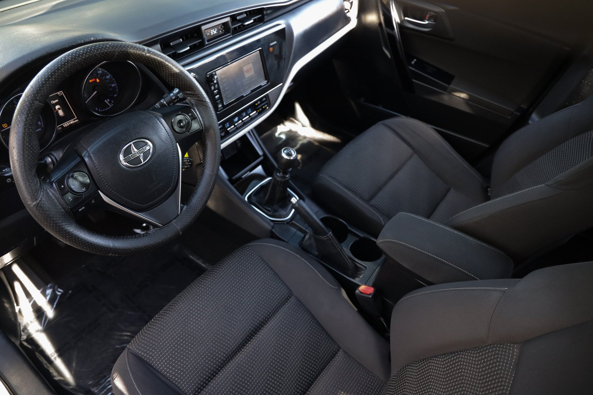 Used 2016 Scion iM FWD image 6