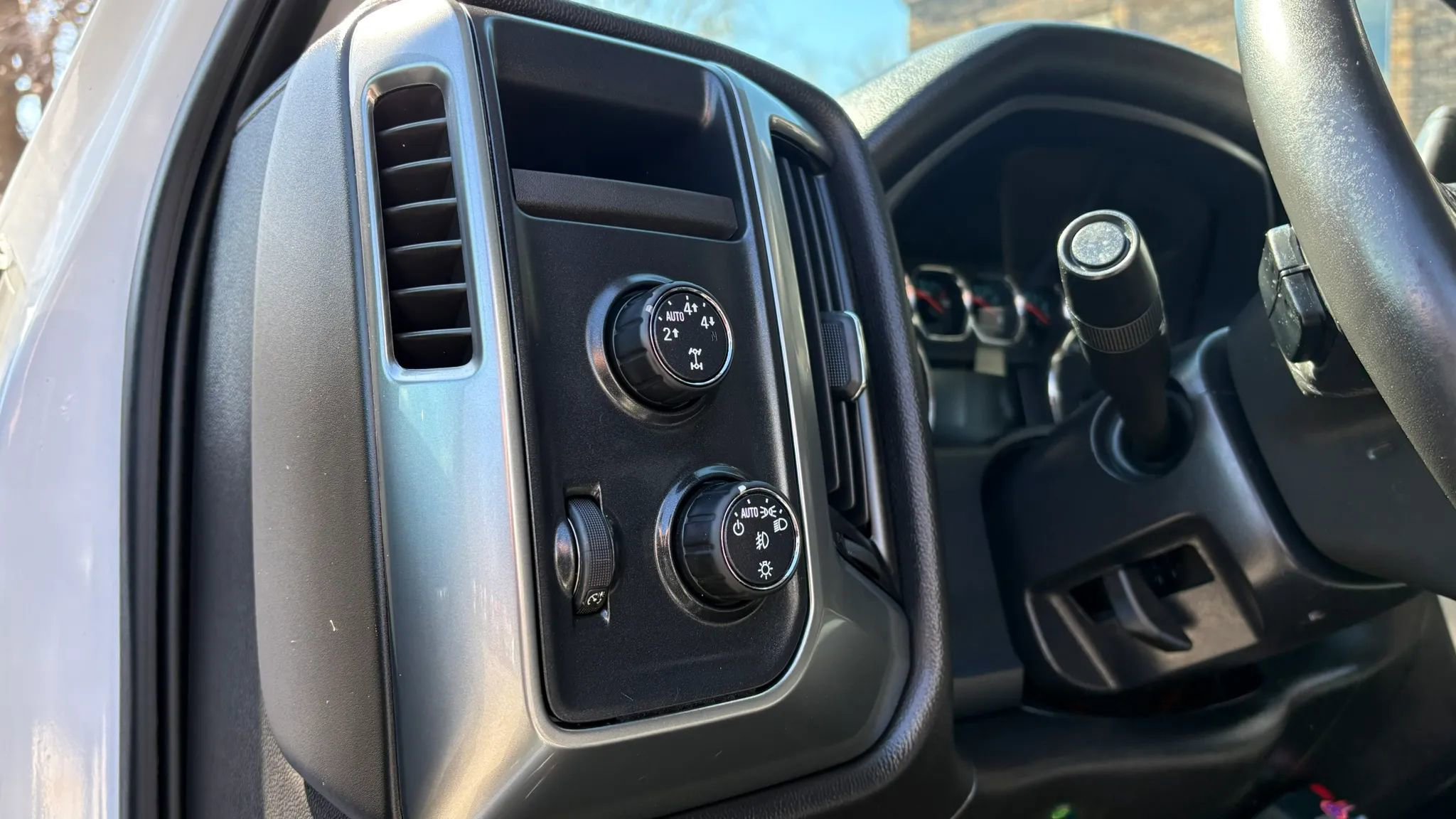 Used 2015 Chevrolet Silverado 1500 LT w/ All Star Edition image 17