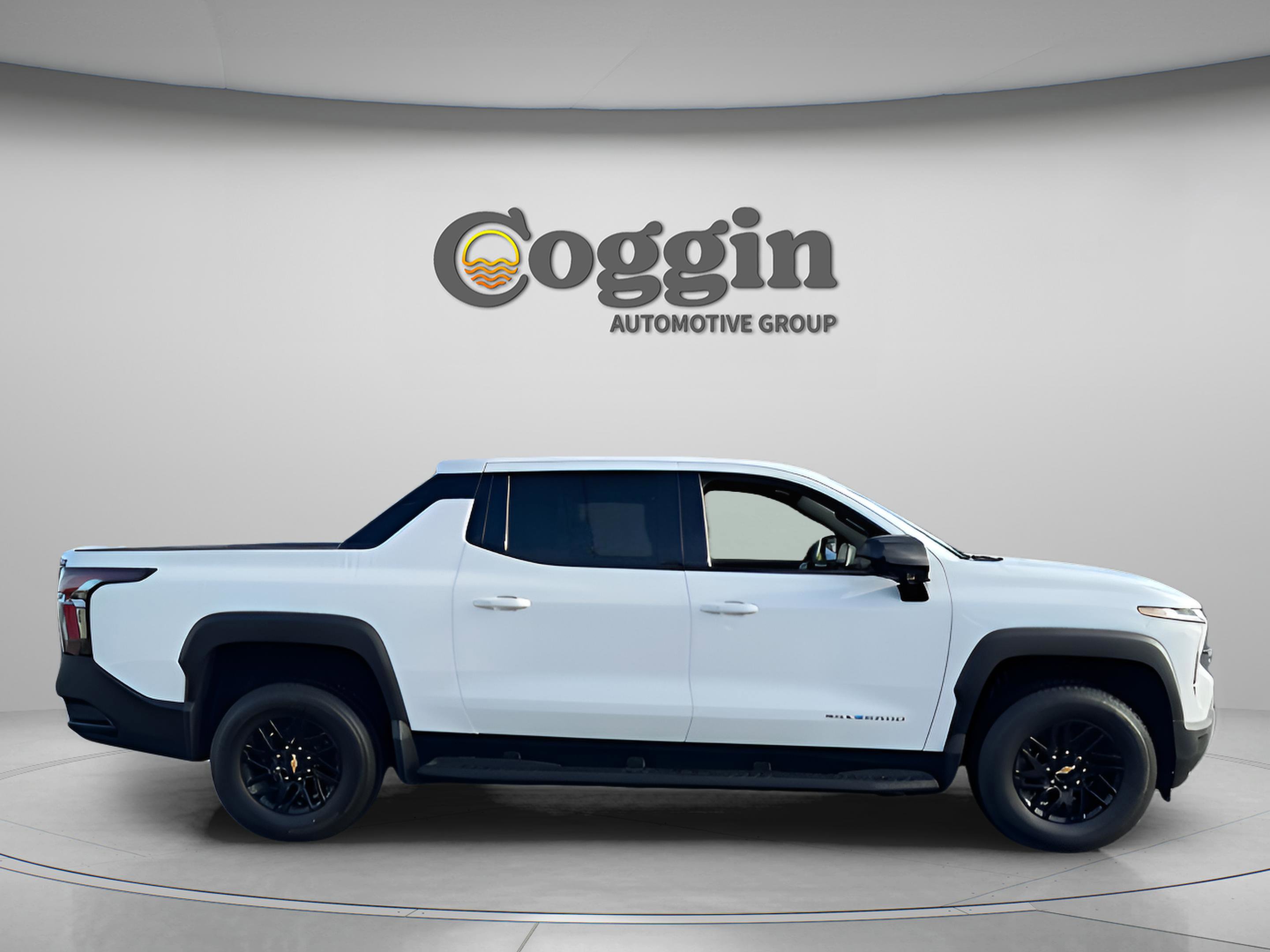 New 2026 Chevrolet Silverado EV LT image 4