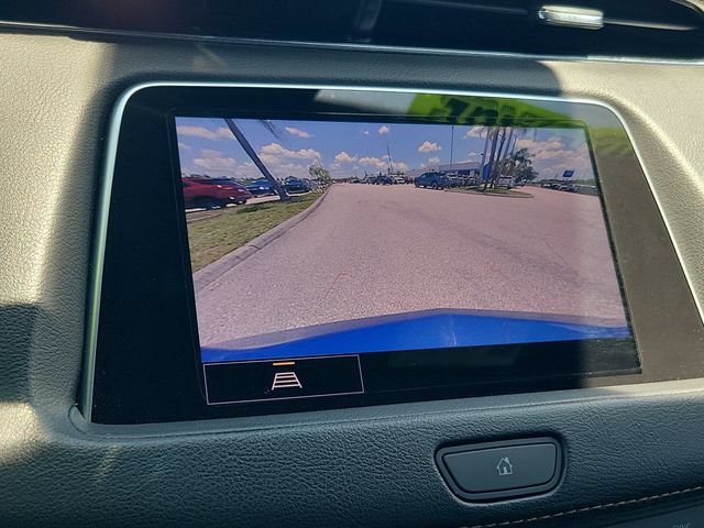 Used 2022 Cadillac XT4 Sport FWD image 32