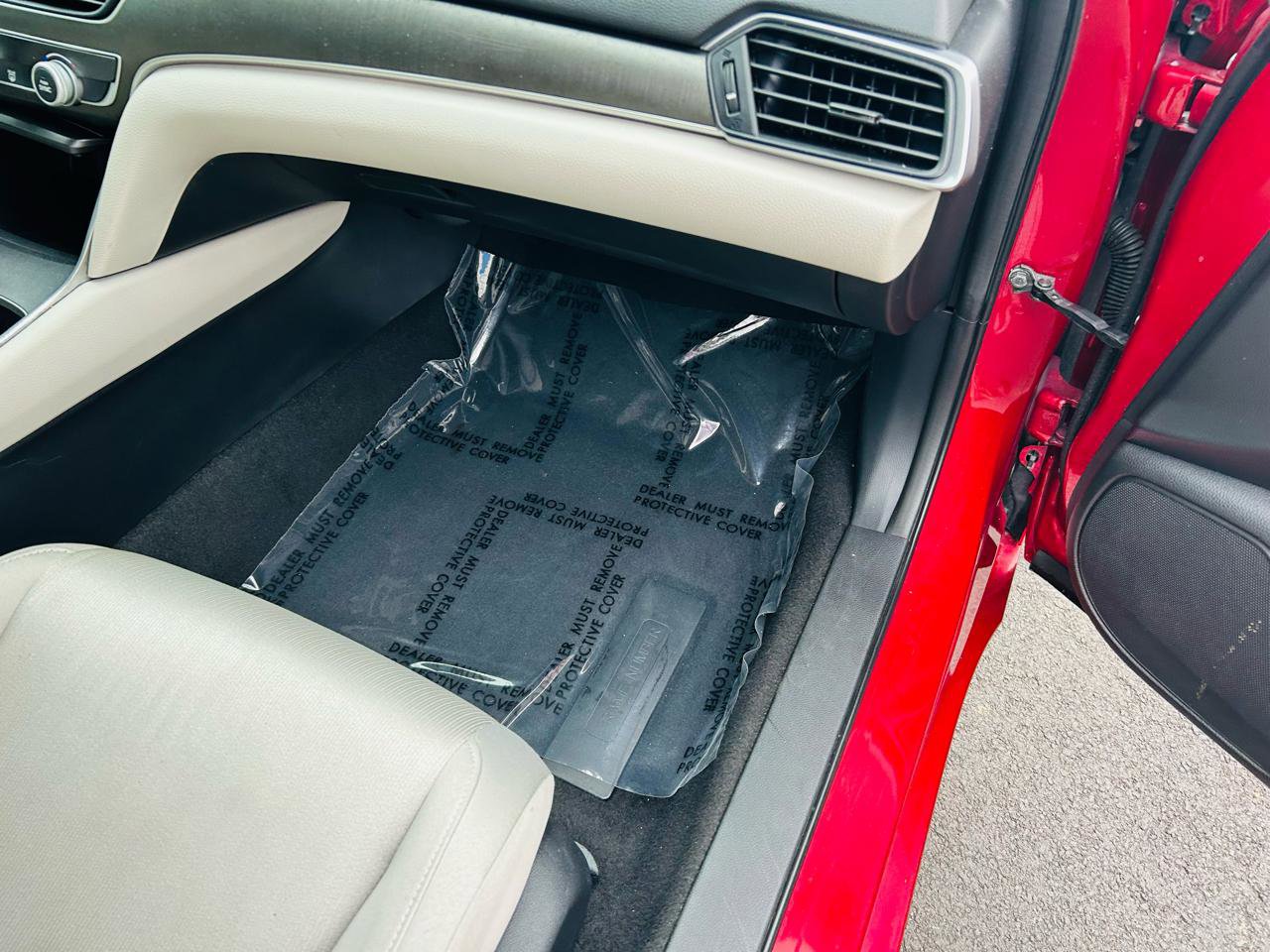 Used 2019 Honda Accord LX image 34