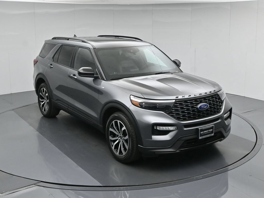 Certified 2022 Ford Explorer ST-Line w/ Class IV Trailer Tow Package AWD/4WD image 38