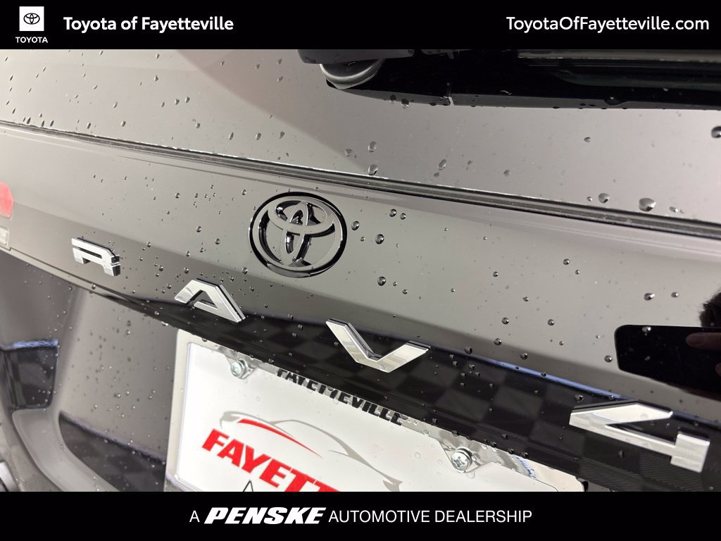 New 2026 Toyota RAV4 XSE w/ Panoramic Sun Roof Package AWD/4WD image 5