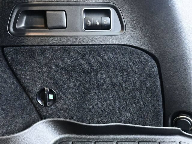Used 2020 Mercedes-Benz GLS 450 4MATIC image 25