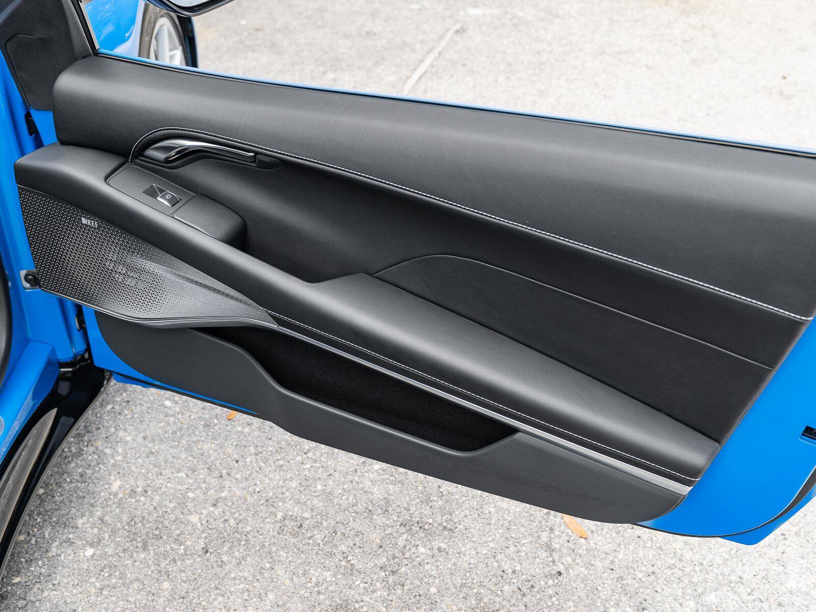 Used 2025 Lotus Emira RWD image 33